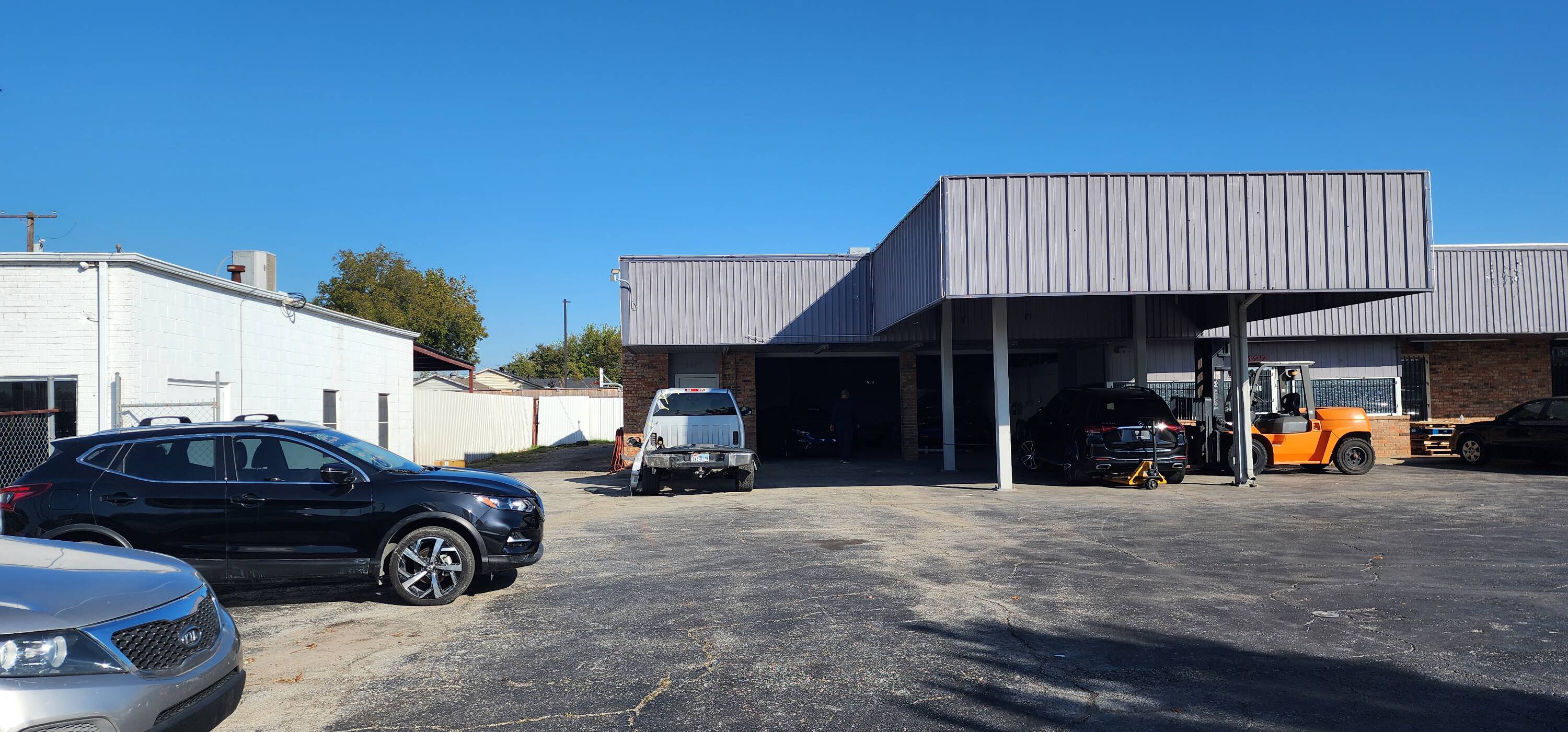 2 Auto sales Businesses with Auto Repair Facilities